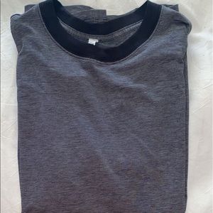 Brand new lululemon shirt size 8